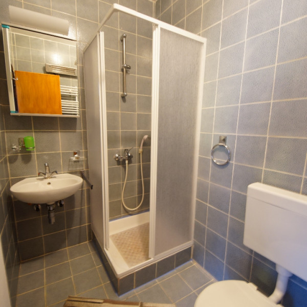 Bathroom / WC, Apartmani Kantun, Paralela Tours Dobrinj
