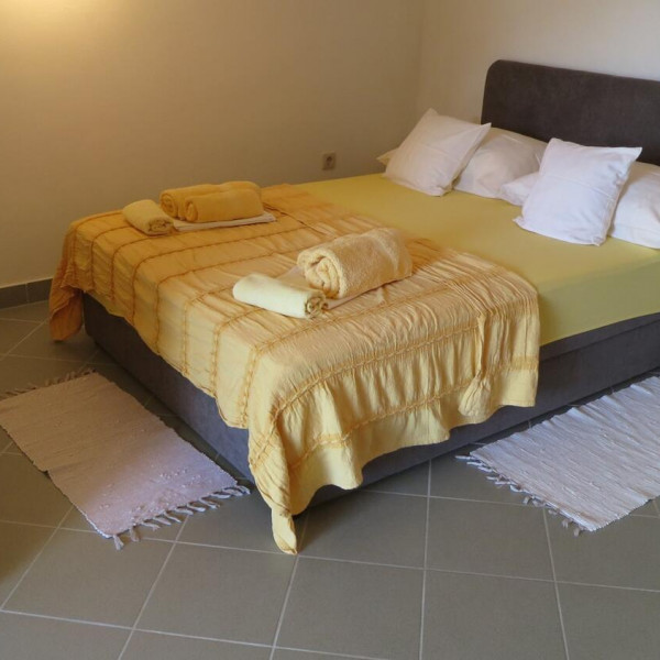 Bedrooms, Studio Danijel, Paralela Tours Dobrinj