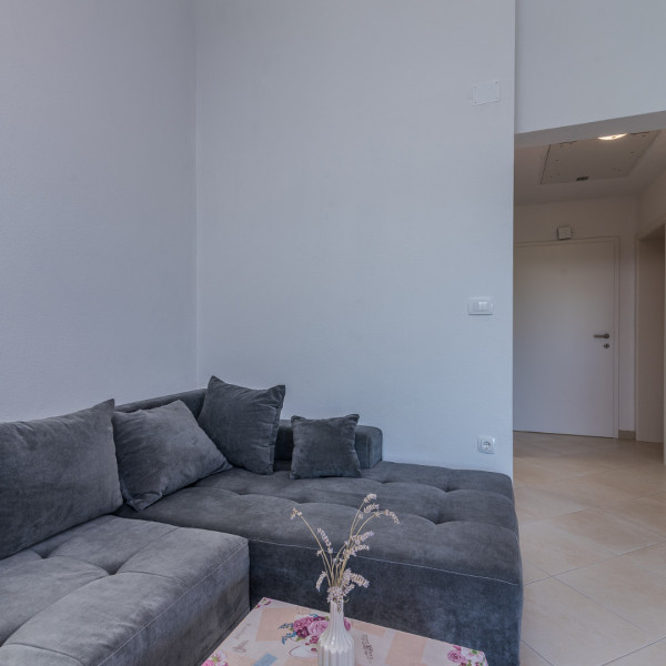 Dnevni boravak, Apartmani Ana, Paralela Tours Dobrinj