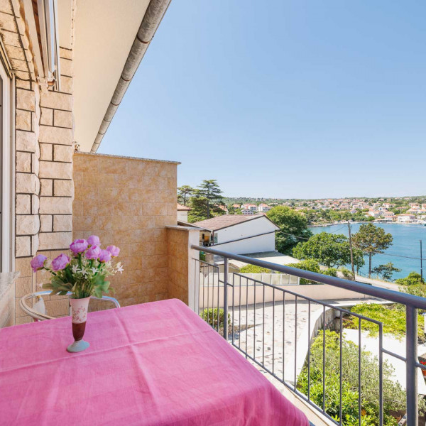 Das Wohnzimmer, Apartmani Karla, Paralela Tours Dobrinj