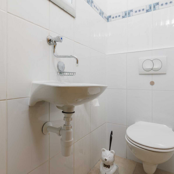 Bad, Apartmani Karla, Paralela Tours Dobrinj