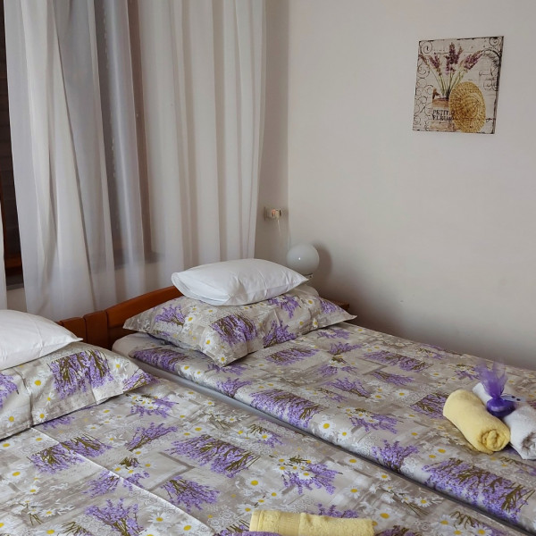 Bedrooms, MARA 5, Paralela Tours Dobrinj