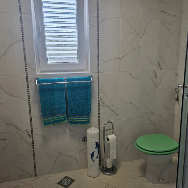 Bad, Apartmani Ana, Paralela Tours Dobrinj