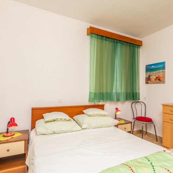 Bedrooms, Kamenar 1, Paralela Tours Dobrinj