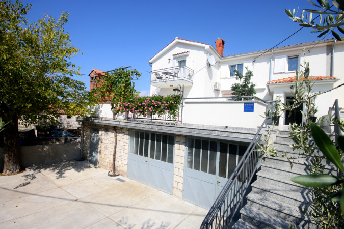 MARINA 1, Paralela Tours Dobrinj